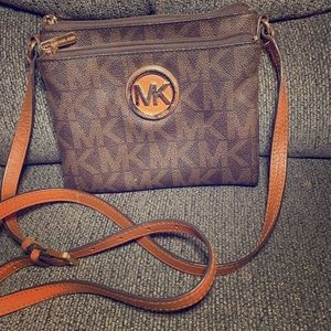 Mk purse